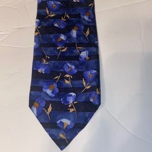 Bolgheri made in Italy 100% silk blue neck tie.
